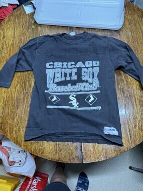 Chicago White Sox Shirt Size Large Baseball Club Spellout Logo Logo 7